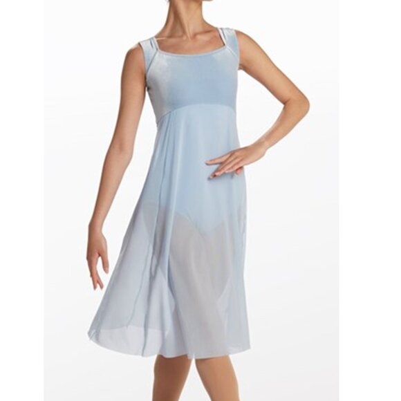 Simple pale blue ballet costume - Picture 1 of 3